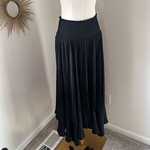 Anthropologie Black Smocked Waist Midi Skirt Medium